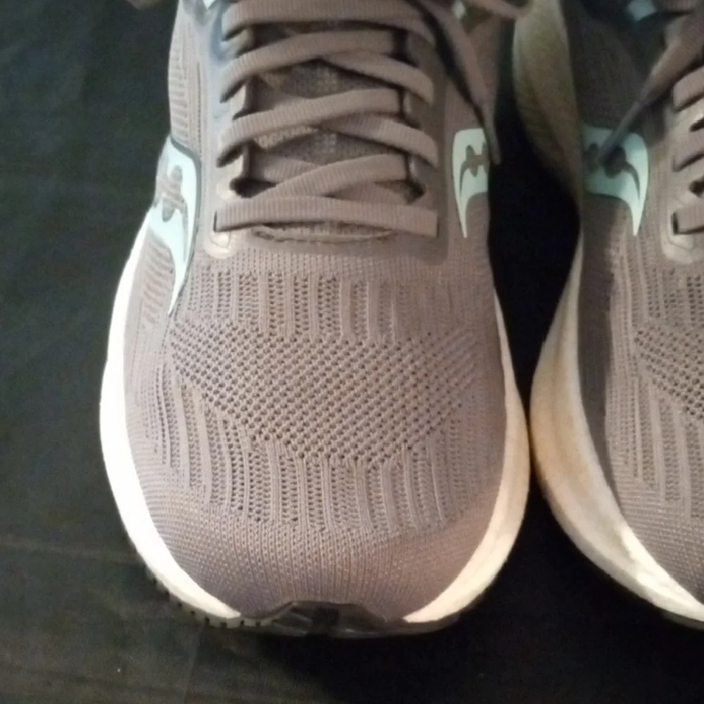 Saucony Triumph 21 Gravel Aqua Athletic Comfort Running Shoes - Picture 15 of 16